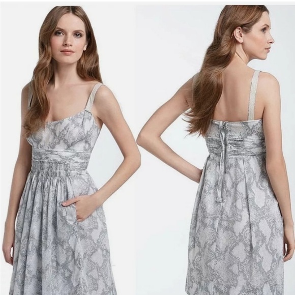 Elie Tahari Dresses & Skirts - Elie Tahari Leanne Gray Snake Print Pleated Dress - Size 10